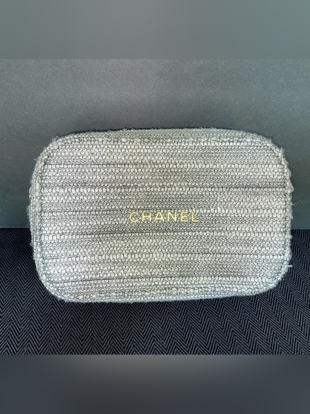 CHANEL Beauté Metallic Tweed Cosmetic Bag Makeup Pouch VIP Gift⁠